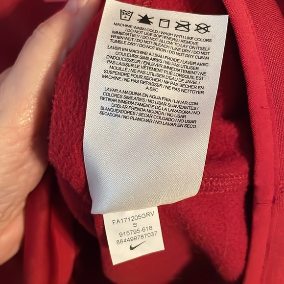 SC Dri-Fit Sweatshirt Size S - Picture 6 of 8